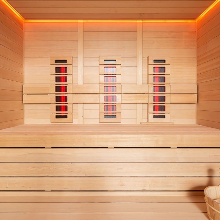 Finská sauna EAGO AWT E1614B-IR hemlock 180×150 6 kW TheWall