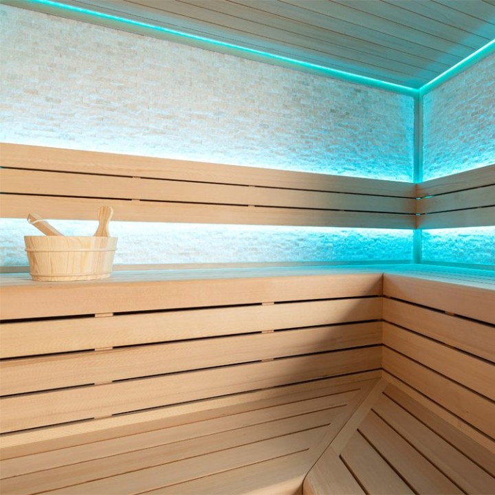 Finská sauna EAGO AWT E1603C hemlock 180×180 9 kW Cilindro