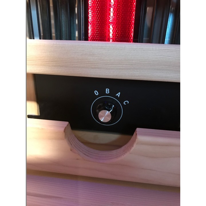  Infračervená sauna EXCLUSIVE THREE / kanadská borovice 130x100x200cm pro 2-3 osoby